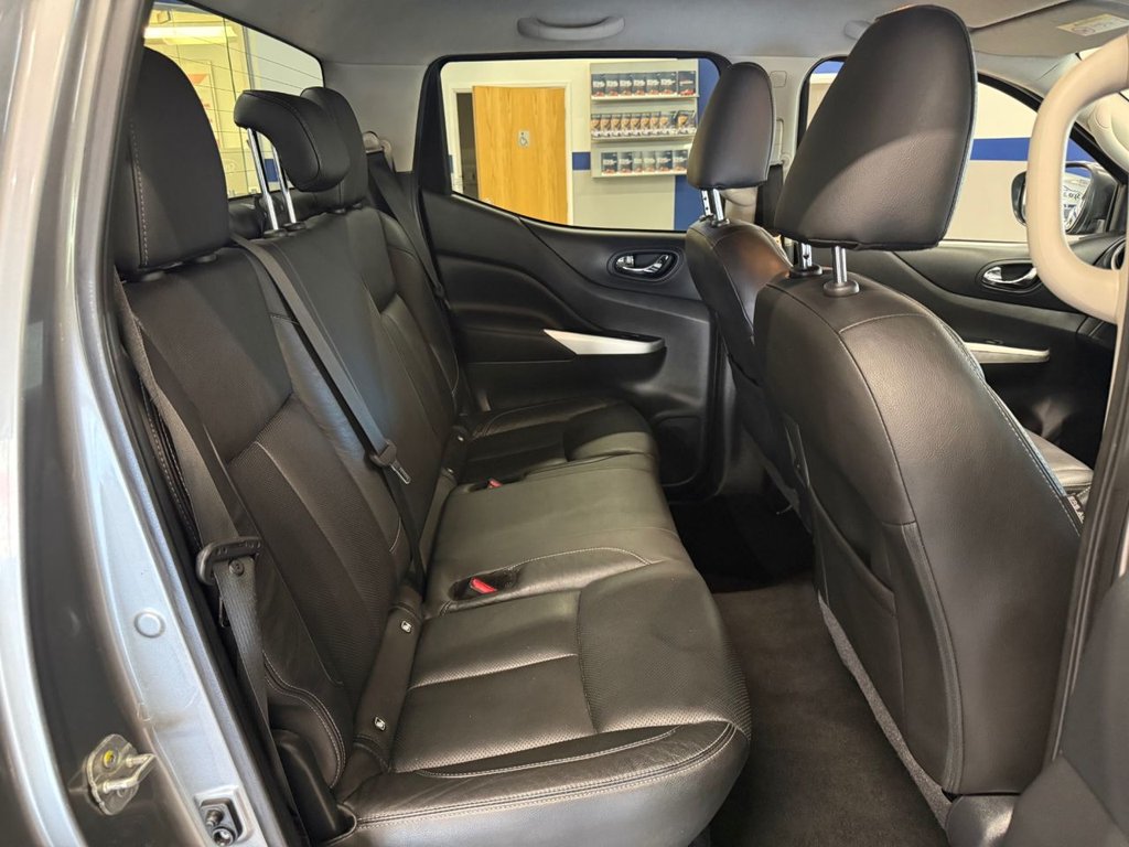 Used Nissan Navara 2021 for sale - 76406302: Photo 21