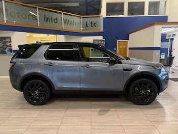 Used Land Rover Discovery Sport 2018 for sale - 77594423: Photo