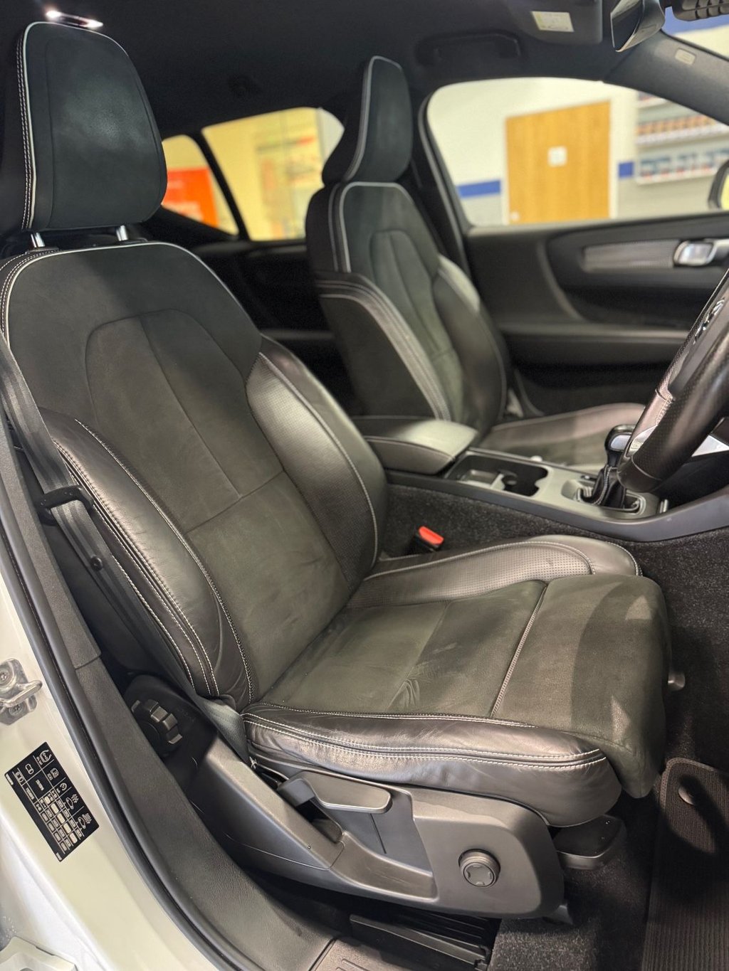 Used Volvo XC40 2019 for sale - 76395931: Photo 11