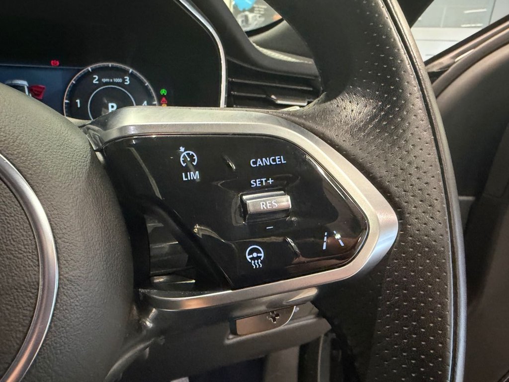 Used Jaguar F-Pace 2021 for sale - 77327676: Photo 13