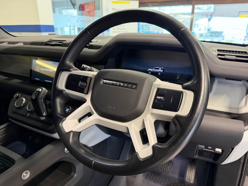 Used Land Rover Defender 2022 for sale - 77557581: Photo 11