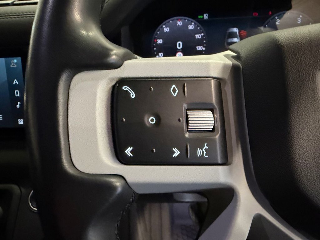 Used Land Rover Defender 2022 for sale - 77557581: Photo 14