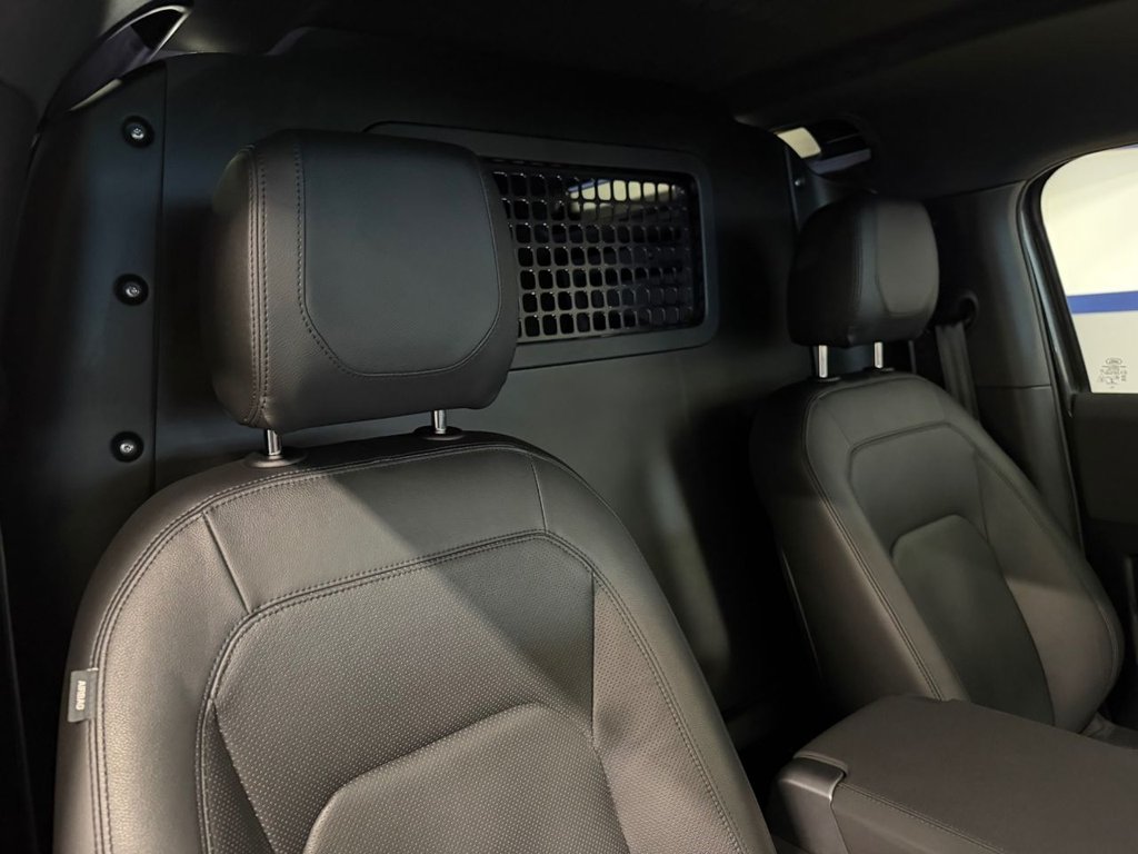 Used Land Rover Defender 2022 for sale - 77557581: Photo 18