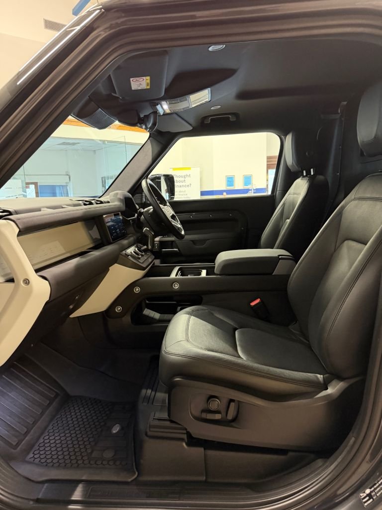 Used Land Rover Defender 2022 for sale - 77557581: Photo 24