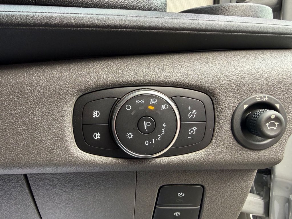 Used Ford Transit 2025 for sale - 76356182: Photo 18