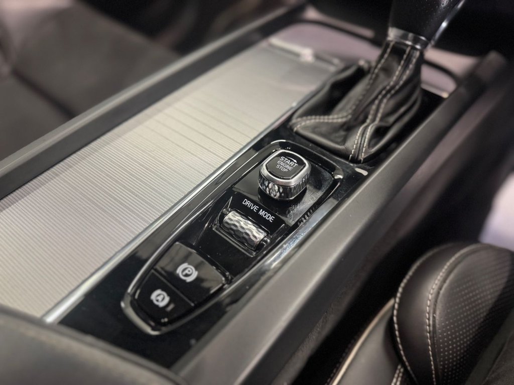 Used Volvo XC60 2019 for sale - 76345303: Photo 17