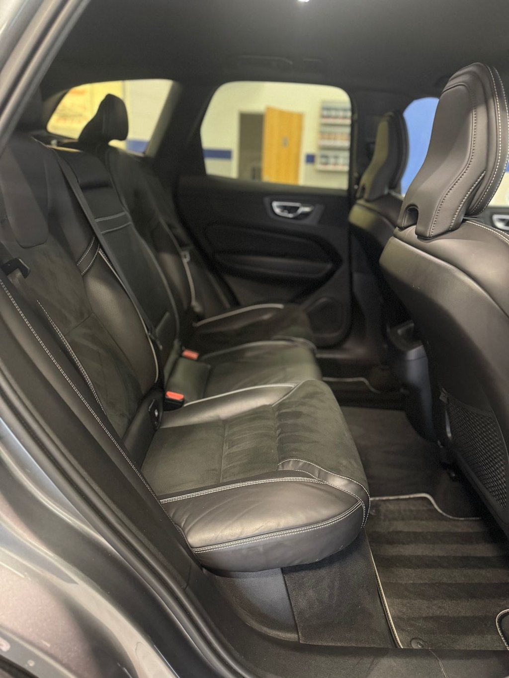 Used Volvo XC60 2019 for sale - 76345303: Photo 18