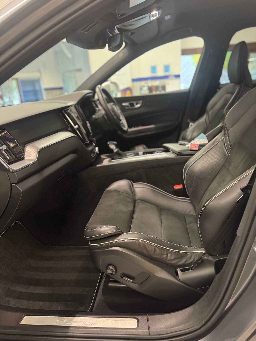 Used Volvo XC60 2019 for sale - 76345303: Photo 23