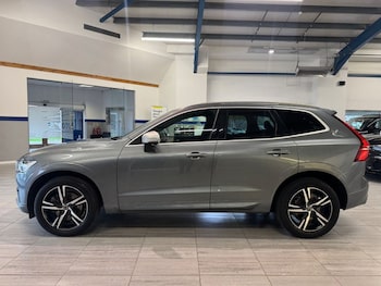 Used Volvo XC60 2019 for sale - 76345303: Photo