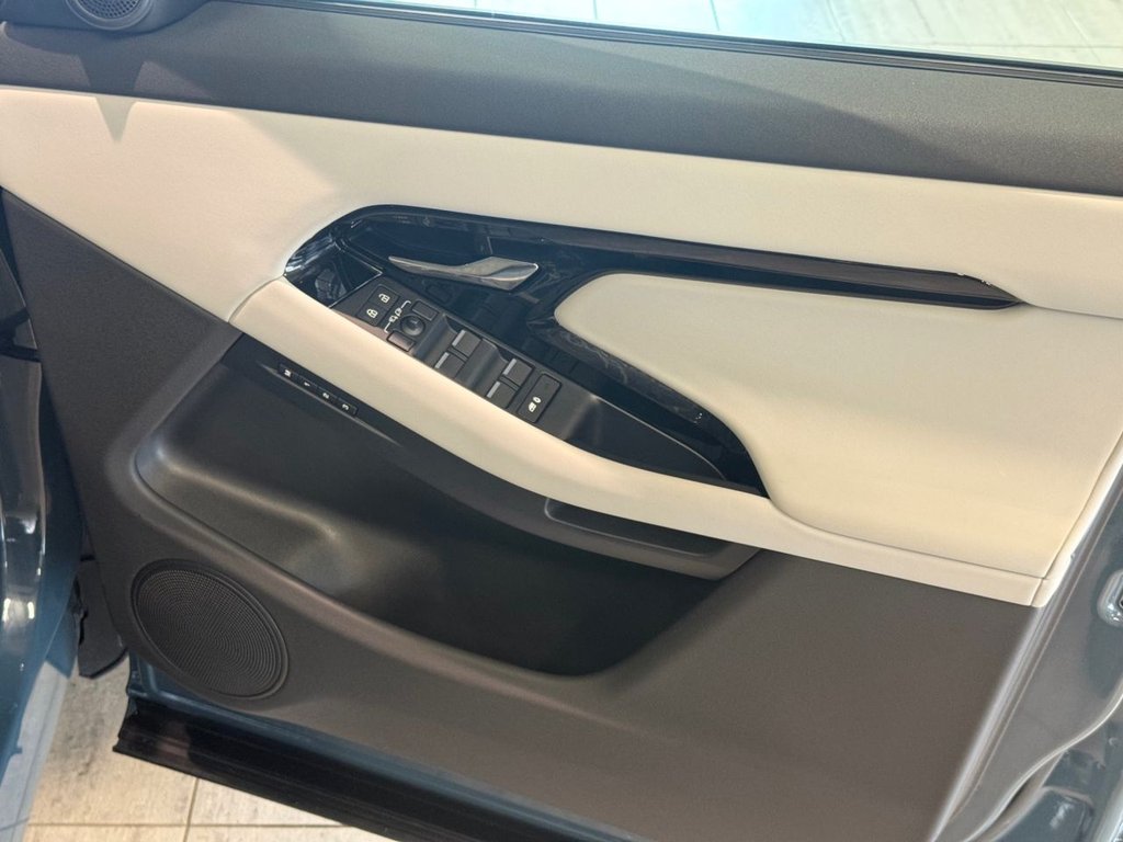 Used Land Rover Range Rover Evoque 2024 for sale - 77632060: Photo 13