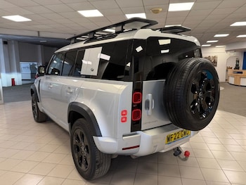 Used Land Rover Defender 2022 for sale - 78908693: Photo