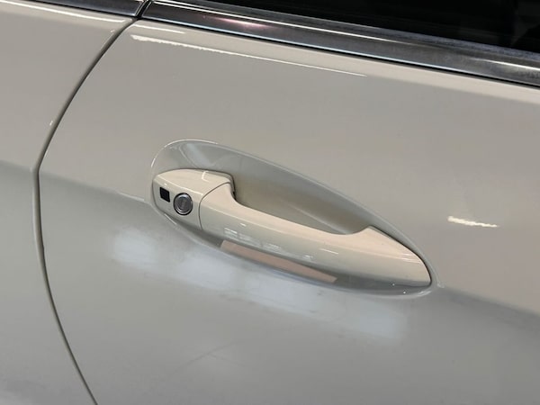 Used Mercedes-Benz E Class 2010 for sale - 76303820: Photo 11