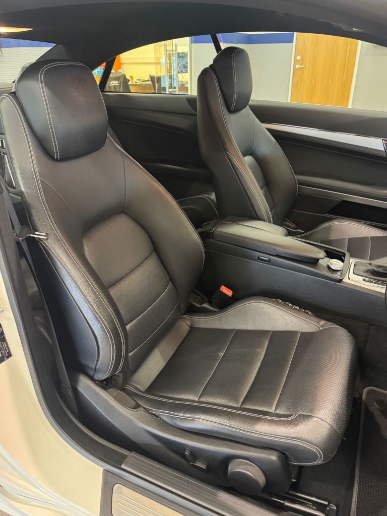 Used Mercedes-Benz E Class 2010 for sale - 76303820: Photo 13