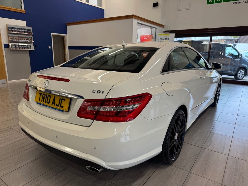 Used Mercedes-Benz E Class 2010 for sale - 76303820: Photo 7