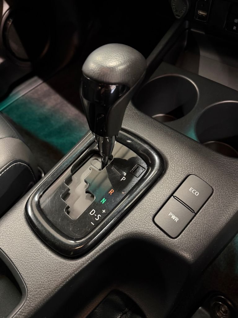 Used Toyota Hilux 2024 for sale - 77521195: Photo 15