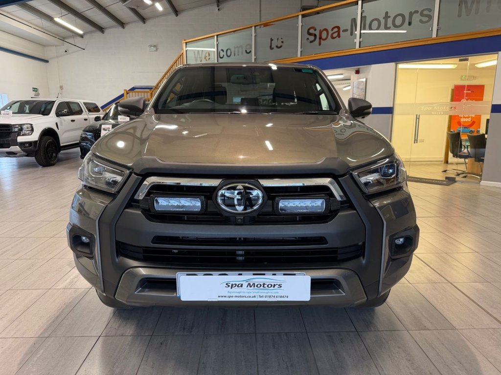 Used Toyota Hilux 2024 for sale - 77521195: Photo 2