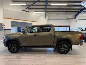Used Toyota Hilux 2024 for sale - 77521195: Photo
