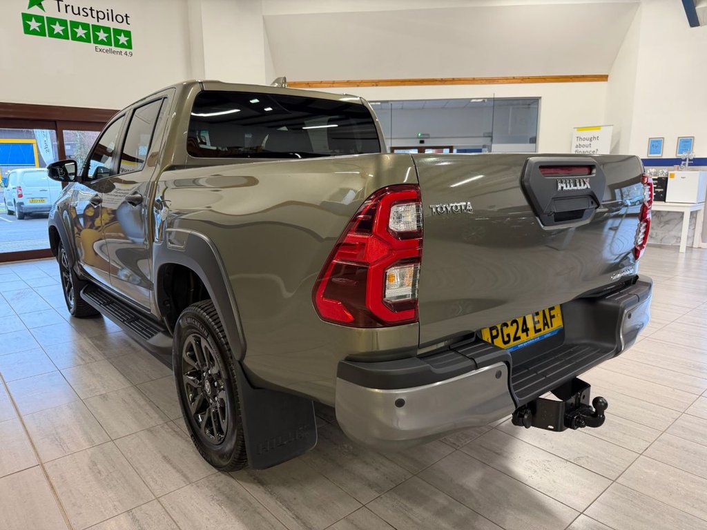 Used Toyota Hilux 2024 for sale - 77521195: Photo 5