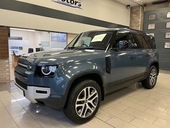 Used Land Rover Defender 2021 for sale - 77681086: Photo