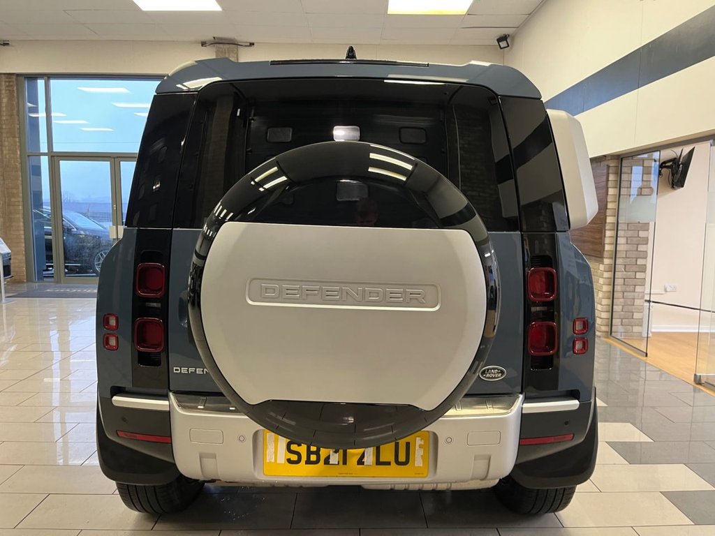 Used Land Rover Defender 2021 for sale - 77681086: Photo 6