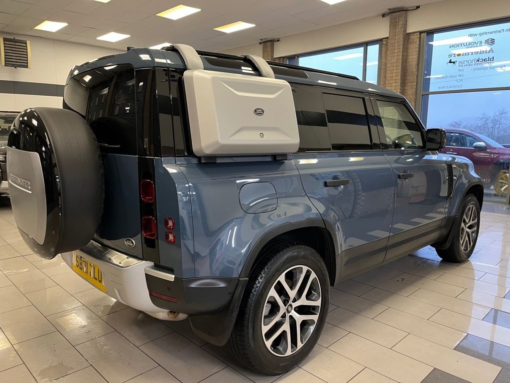Used Land Rover Defender 2021 for sale - 77681086: Photo 7