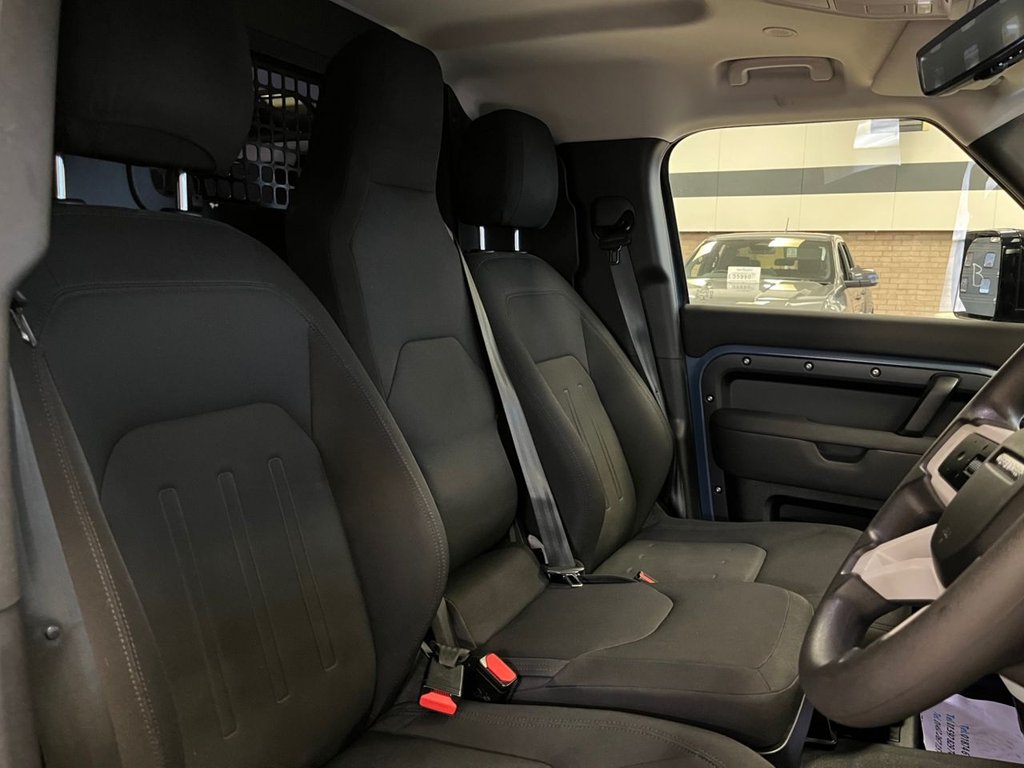 Used Land Rover Defender 2021 for sale - 77681086: Photo 9