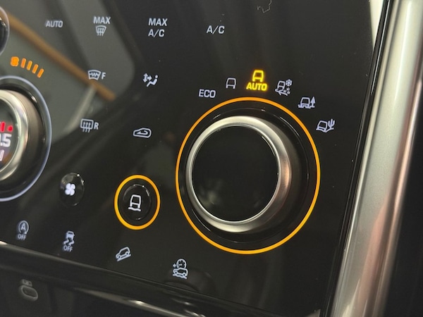 Used Land Rover Discovery Sport 2021 for sale - 75703642: Photo 17