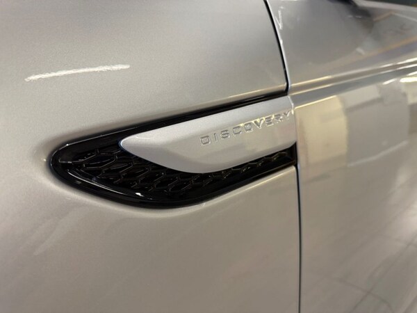 Used Land Rover Discovery Sport 2021 for sale - 75703642: Photo 28