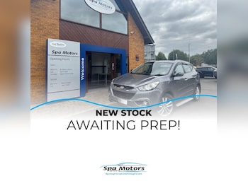 2012 (12) - 2.0 CRDi Premium SUV 5dr Diesel Auto 4WD Euro 5 (184 ps)