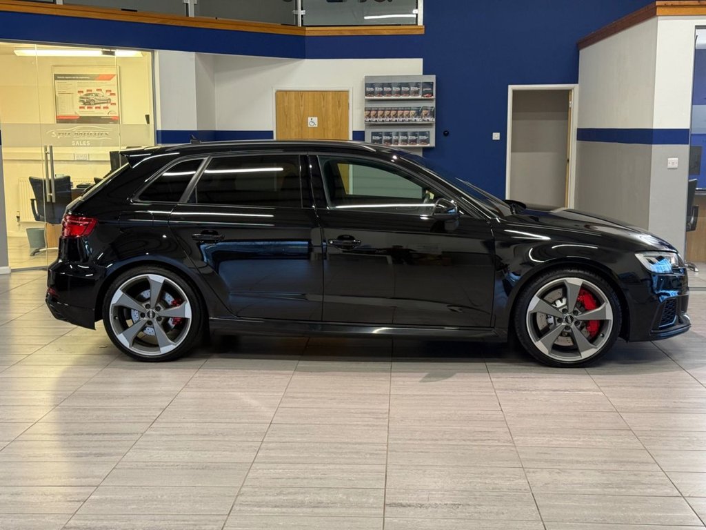 Used Audi RS3 2017 for sale - 76923588: Photo 2