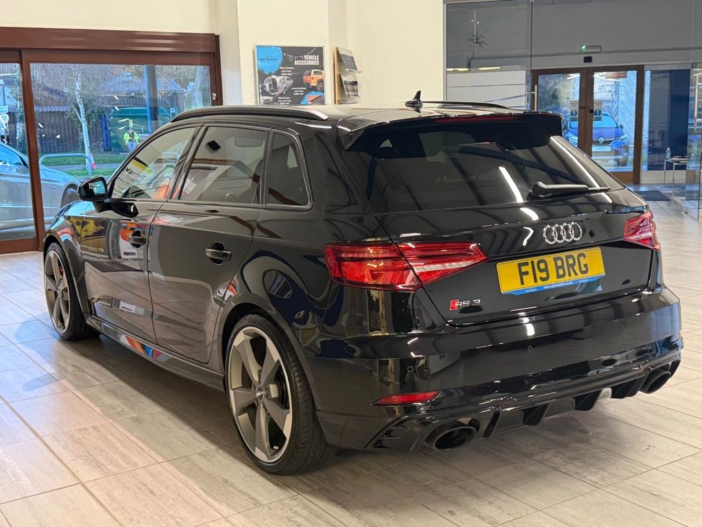 Used Audi RS3 2017 for sale - 76923588: Photo 5