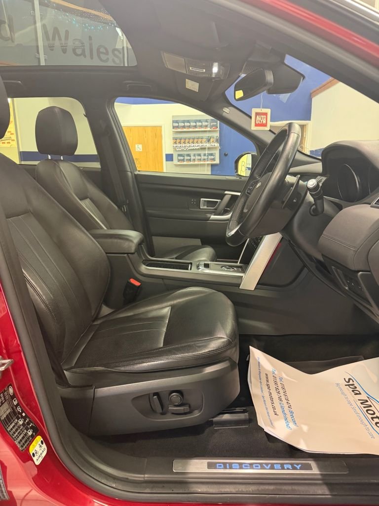 Used Land Rover Discovery Sport 2018 for sale - 76950364: Photo 10