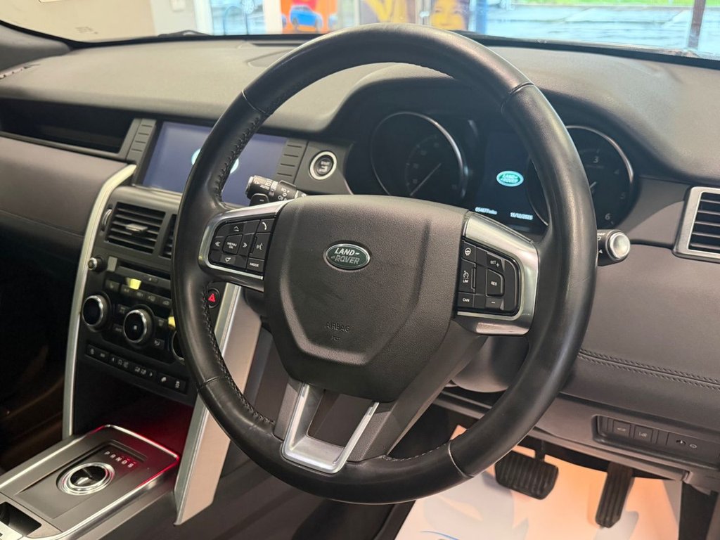 Used Land Rover Discovery Sport 2018 for sale - 76950364: Photo 13