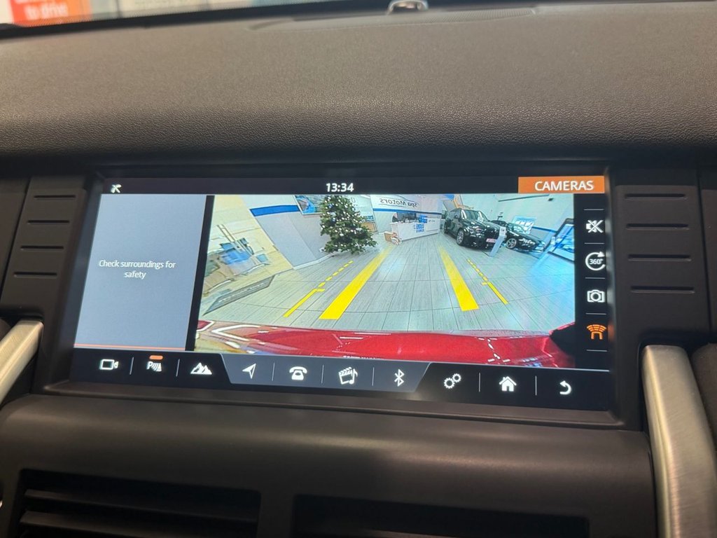 Used Land Rover Discovery Sport 2018 for sale - 76950364: Photo 17