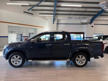 Used Isuzu D-Max 2018 for sale - 76029351: Photo