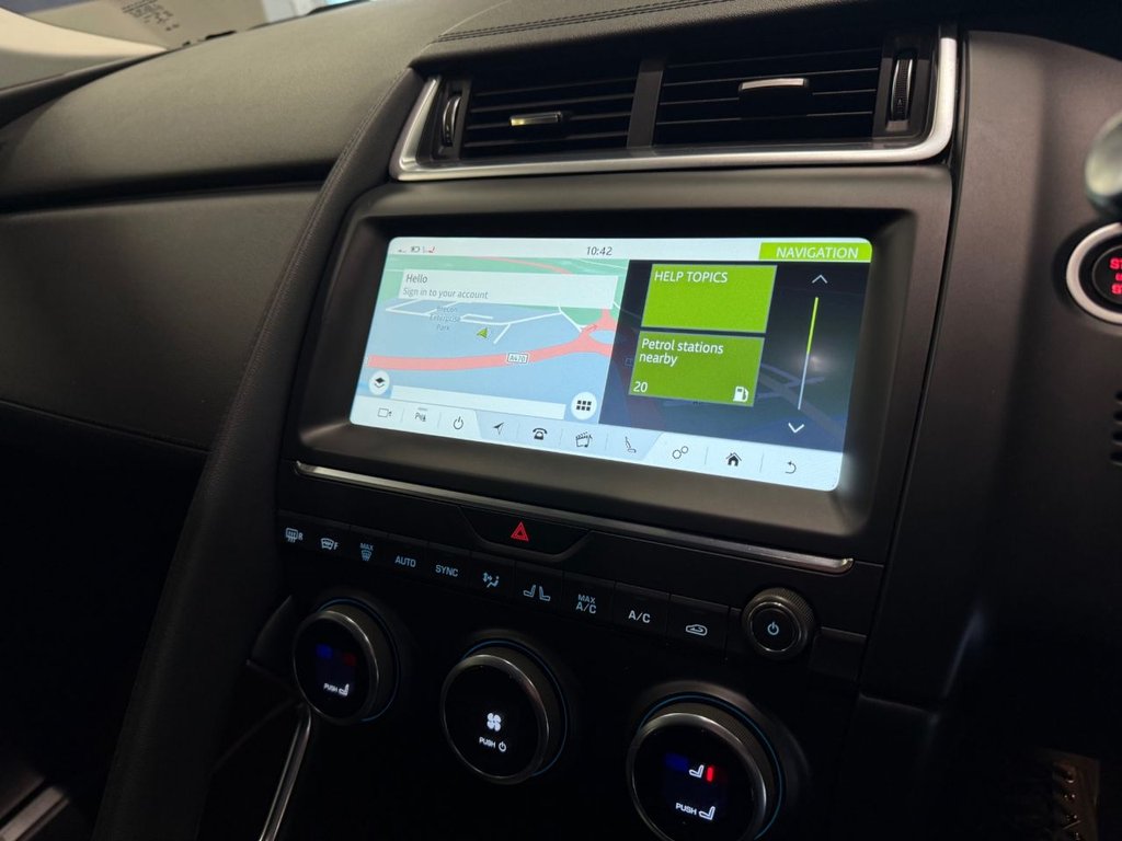 Used Jaguar E-Pace 2019 for sale - 76279375: Photo 13