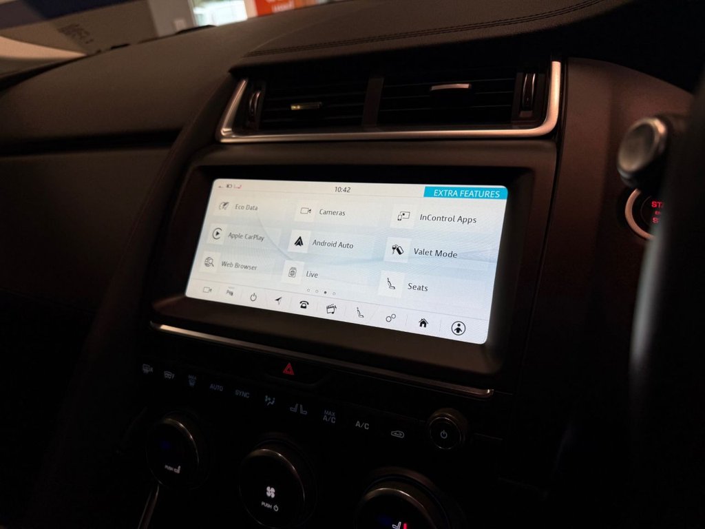 Used Jaguar E-Pace 2019 for sale - 76279375: Photo 14