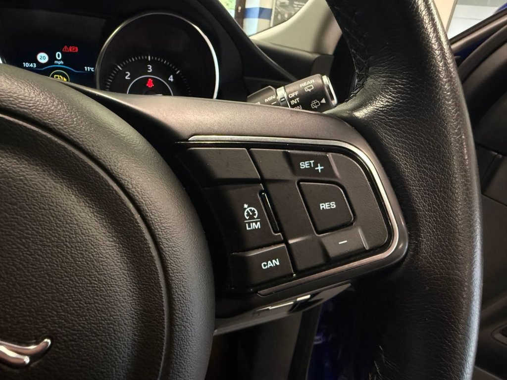 Used Jaguar E-Pace 2019 for sale - 76279375: Photo 18