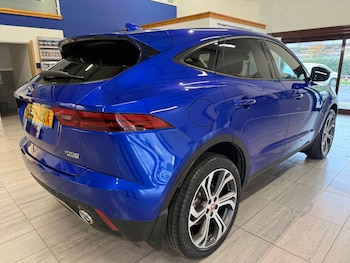 Used Jaguar E-Pace 2019 for sale - 76279375: Photo