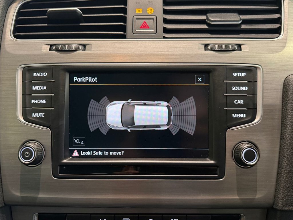 Used Volkswagen Golf 2016 for sale - 77200361: Photo 16