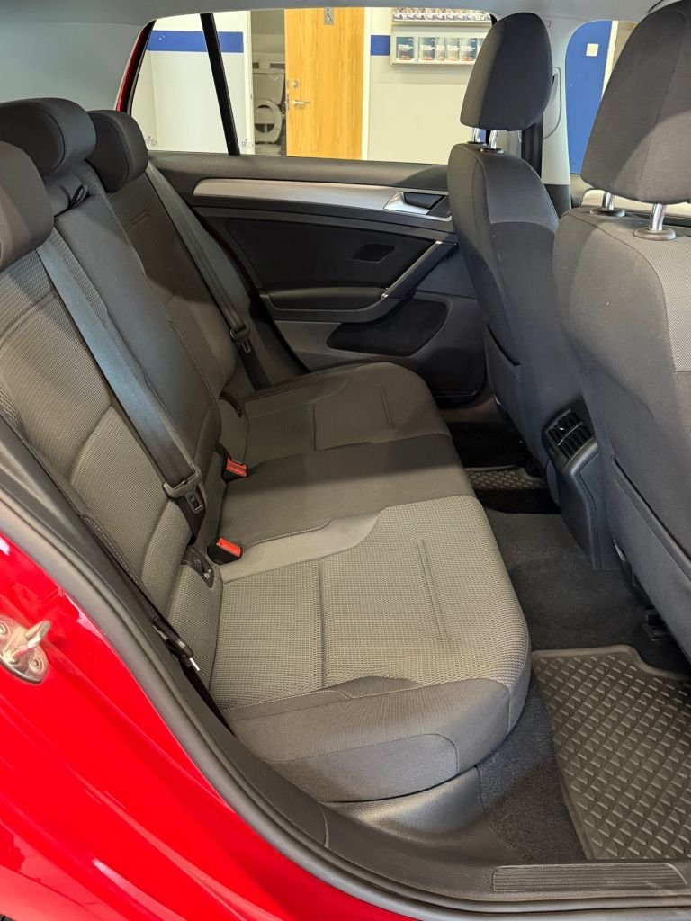 Used Volkswagen Golf 2016 for sale - 77200361: Photo 19