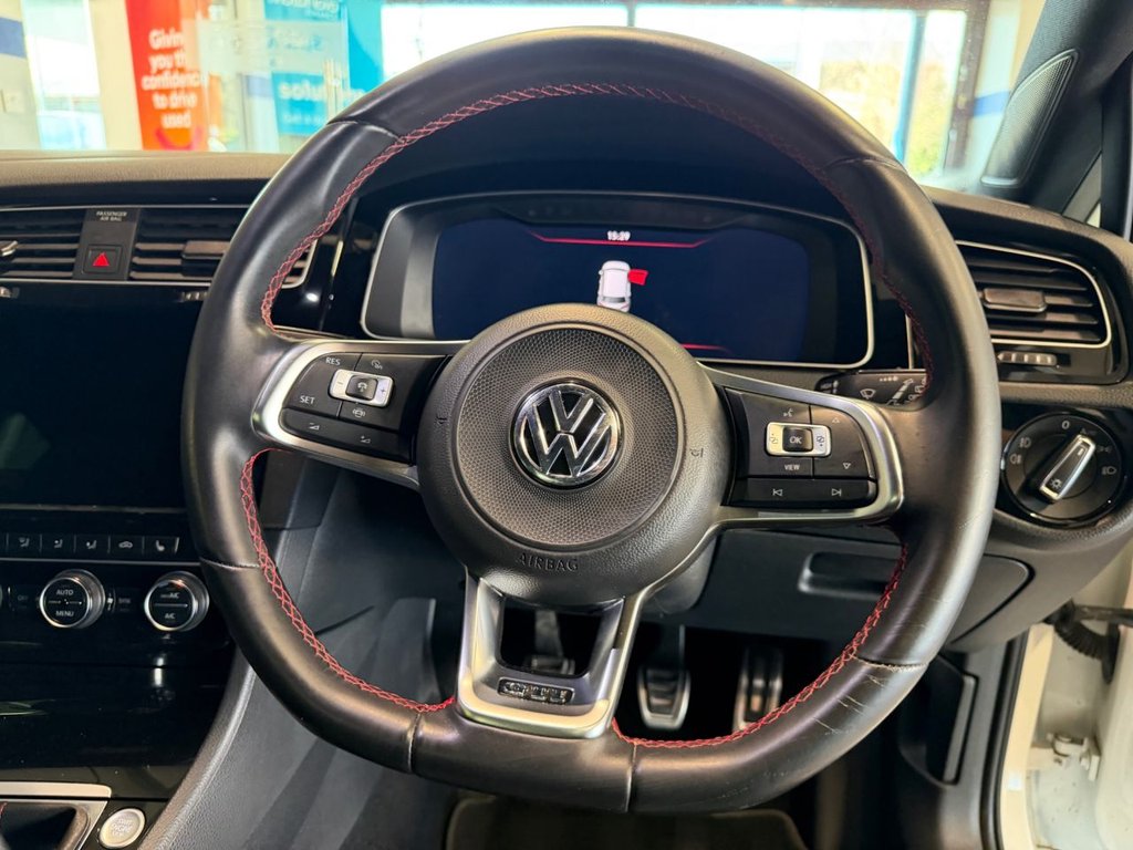 Used Volkswagen Golf 2019 for sale - 77747945: Photo 11