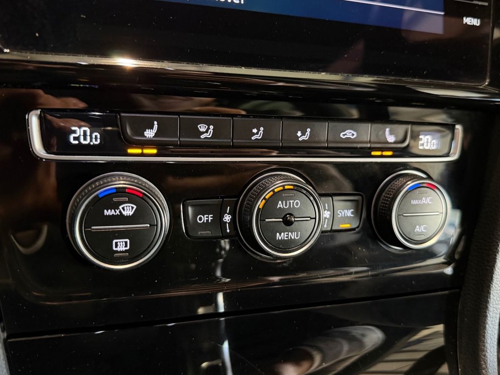 Used Volkswagen Golf 2019 for sale - 77747945: Photo 17