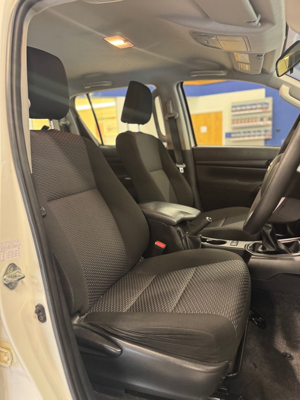 Used Toyota Hilux 2020 for sale - 76291966: Photo 12