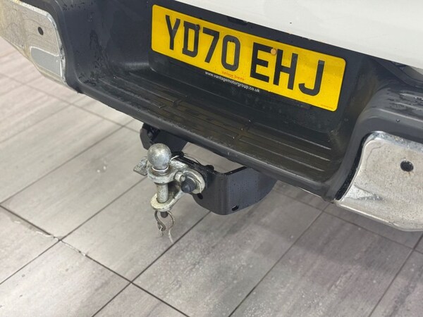 Used Toyota Hilux 2020 for sale - 76291966: Photo 19