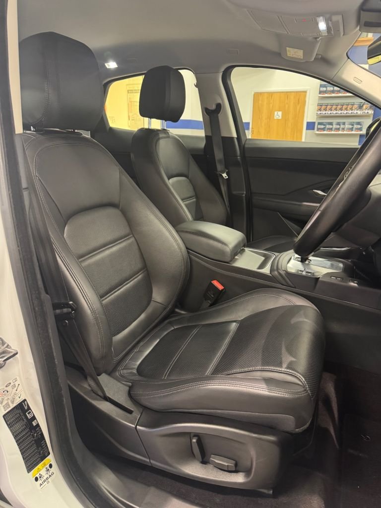 Used Jaguar E-Pace 2019 for sale - 76395774: Photo 11