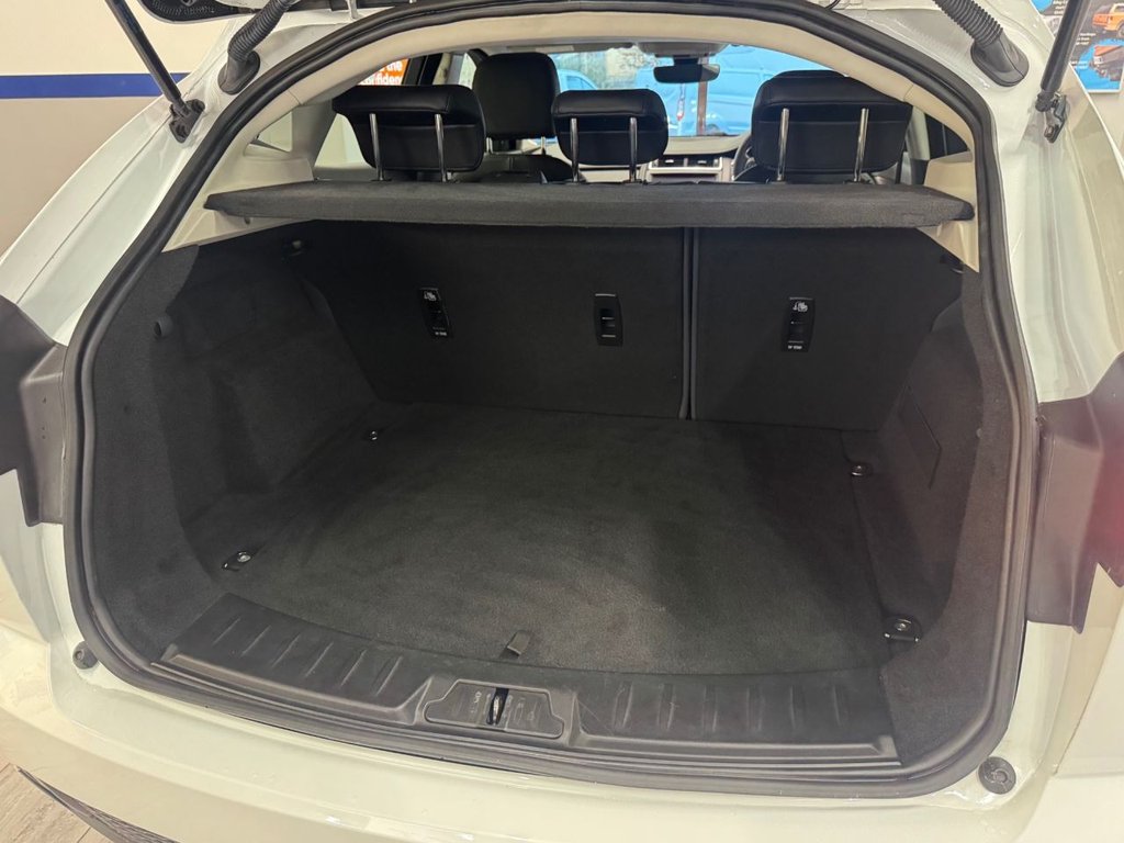 Used Jaguar E-Pace 2019 for sale - 76395774: Photo 21