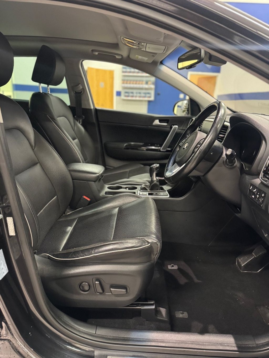 Used Kia Sportage 2018 for sale - 76740545: Photo 9