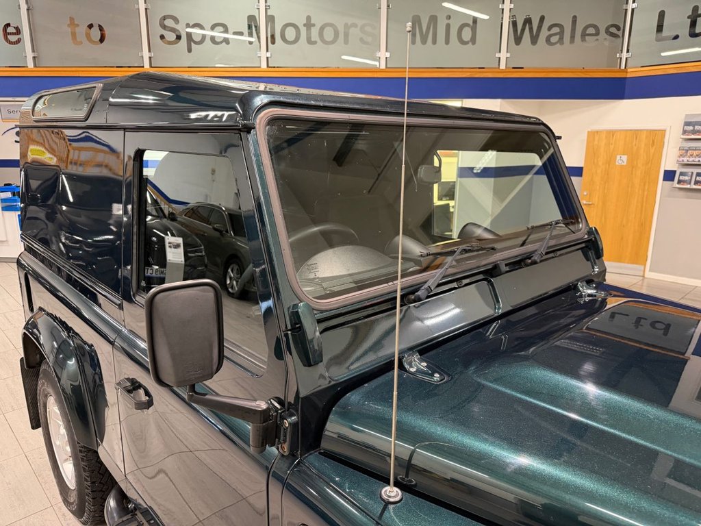 Used Land Rover Defender 2015 for sale - 77171976: Photo 20