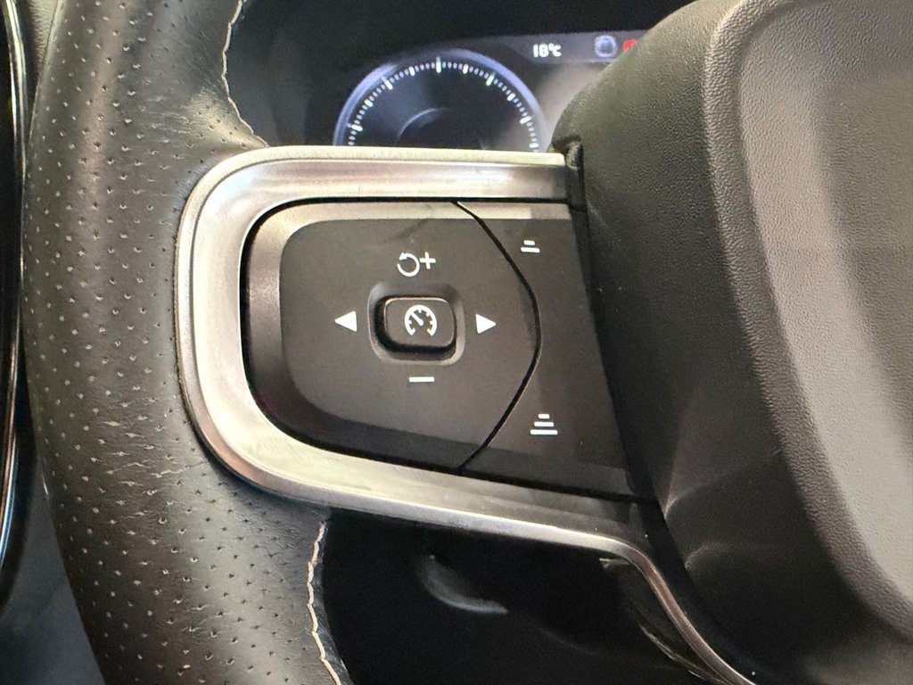 Used Volvo XC40 2019 for sale - 77212205: Photo 13